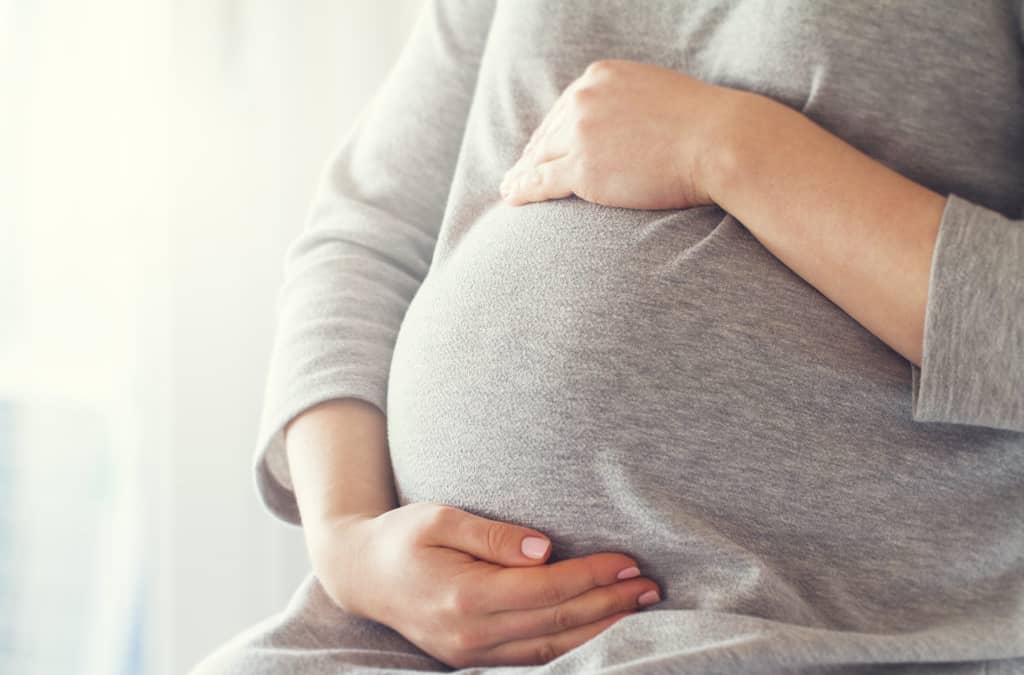 Indoor air pollution and pregnancy: what expectant mothers should know.